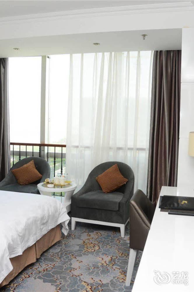 Linyi  Yijing Holiday Hotel Yimeng Road المظهر الخارجي الصورة